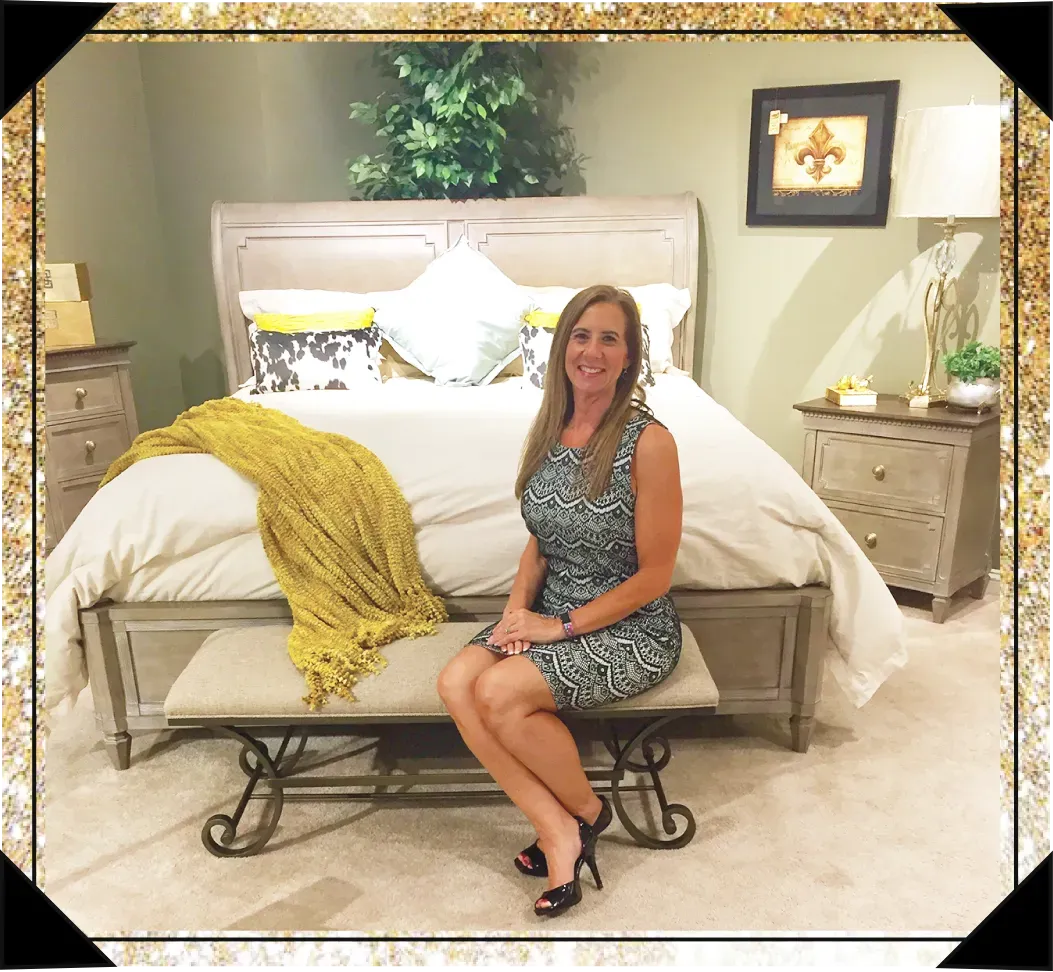 Image of Lisa Hicks at the store